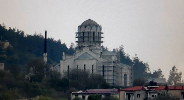 Ադրբեջանցիները հանել են Շուշիի Ղազանչեցոց եկեղեցու գմբեթները