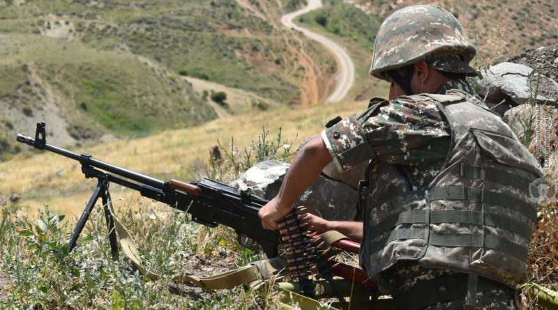 ՀՀ ՊՆ. Հայ-ադրբեջանական սահմանի արևելյան հատվածում իրավիճակը հարաբերական կայուն է
