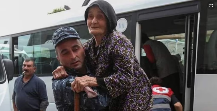 Արցախից Հայաստան մուտք է գործել բռնի տեղահանված 2906 անձ