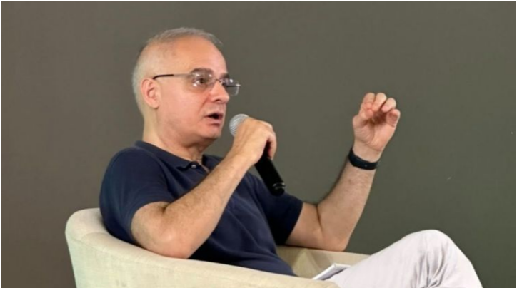 Լևոն Զուրաբյան. Չորրորդ Հանրապետության ֆեյքը