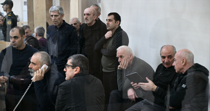 Բաքվում պահվող ռազմաքաղաքական ղեկավարությանը սպառնում է 16 տարուց մինչև ցմահ ազատազրկում: Իսկ Երևանում...