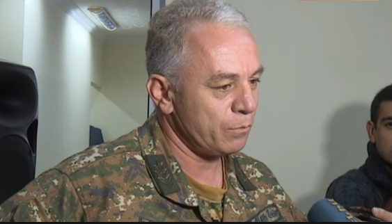 Մնացականյանն ազատվել է պաշտոնից. Սահակյանը ներկայացրել է ԱՀ ՊԲ նոր հրամանատարներին (տեսանյութ)