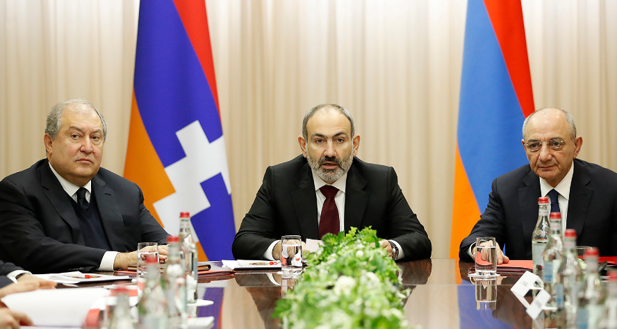 Երևանում տեղի է ունենում Հայաստանի և Արցախի Անվտանգության խորհուրդների համատեղ նիստը (տեսանյութ)