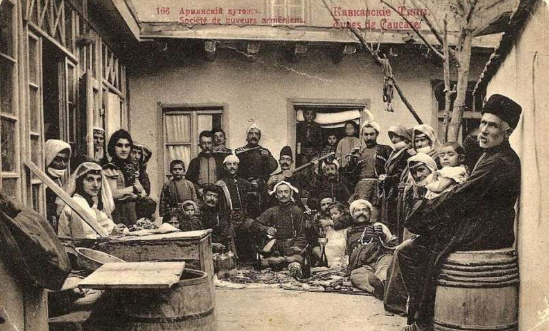 «Հայկական խնջույք» փոստային բացիկը