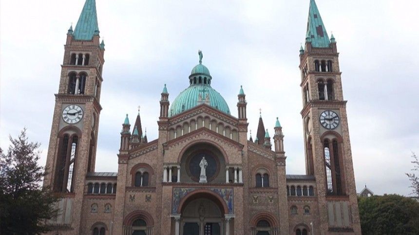 Մոտ 50 թուրք իսլամիստ ներխուժել է Վիեննայի կաթոլիկ տաճար